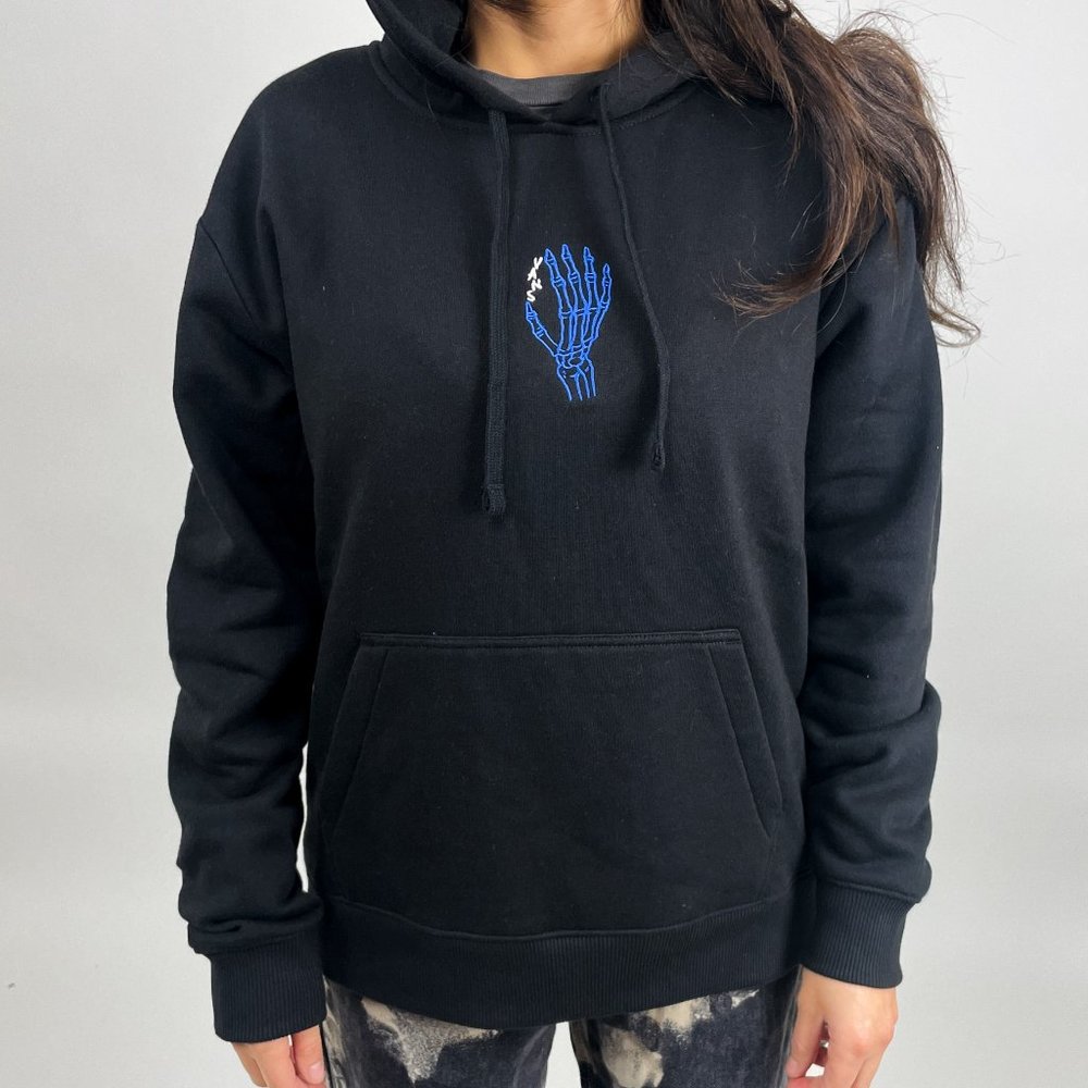BRAND NEW WITH TAGS VANS BLACK HOODIE W/ BLUE SKULL HAND AND SNAKE